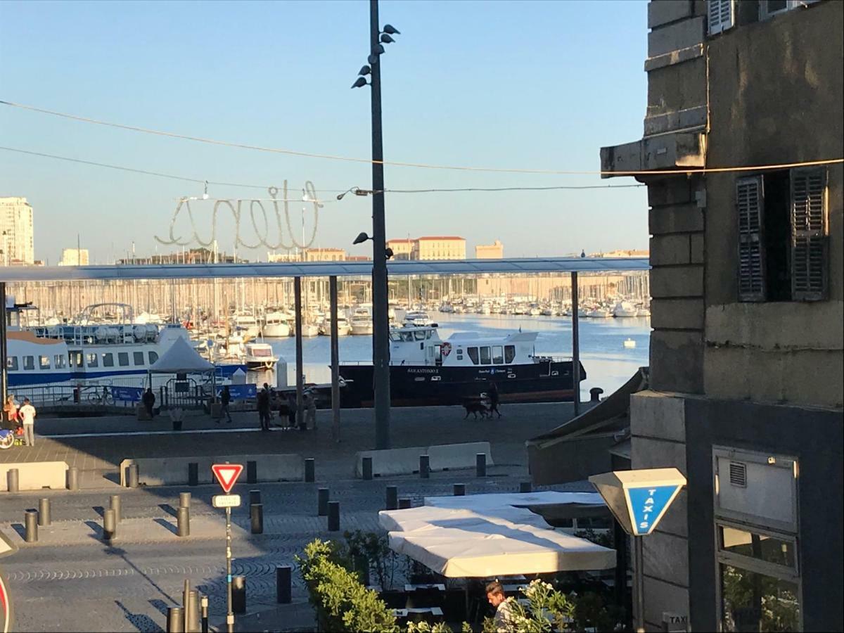 Le Penequet : L'Appartement Du Vieux Port ☺ Marseille Luaran gambar