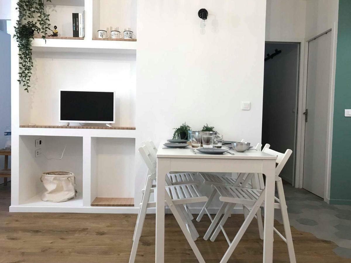 Le Penequet : L'Appartement Du Vieux Port ☺ Marseille Luaran gambar